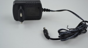 Зарядное устройство для электромобилей 12V 1000 mAh